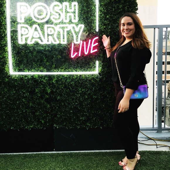 Meet me, @glittermethod - Picture 2 of 3